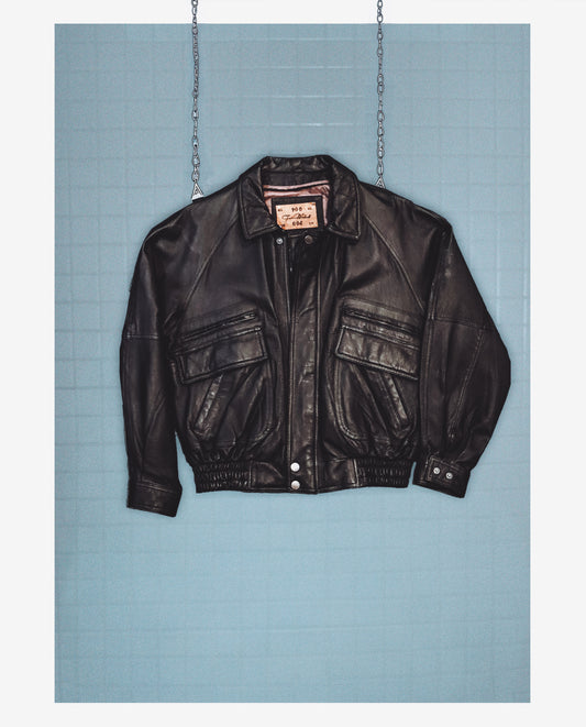 004 - SINGLE-RIDER BUG-BOMBER