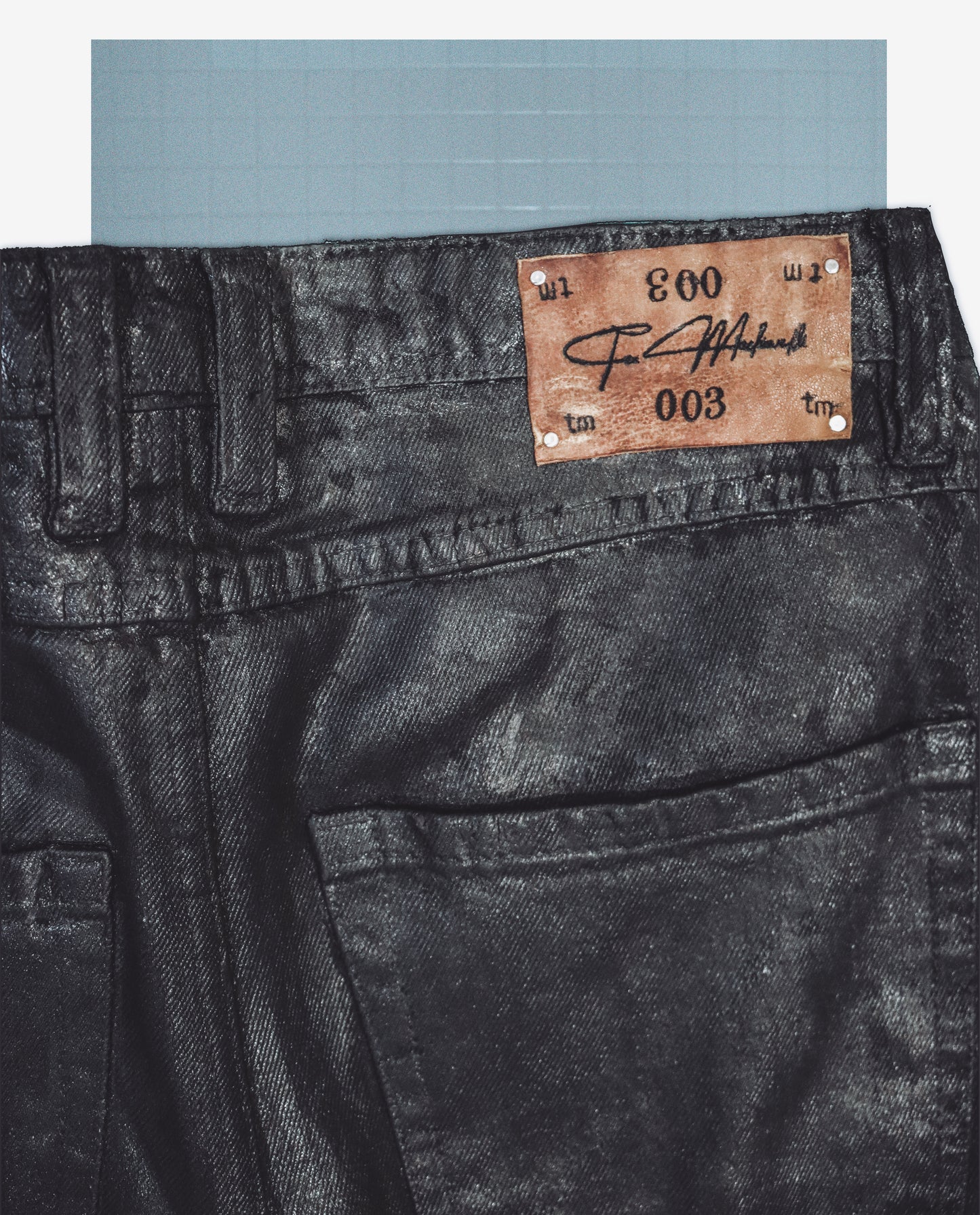 003 - NOCTURNE LUSTER 2